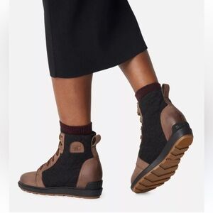 SOREL Evie II NW Lace Boots